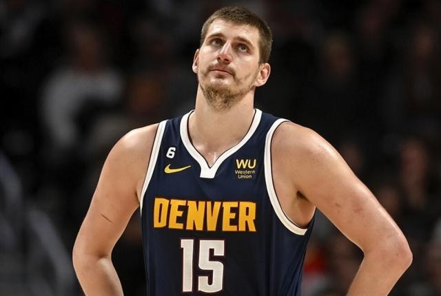 开云体育下载-【观察】恩比德反超约基奇！MVP竞争或一战定乾坤