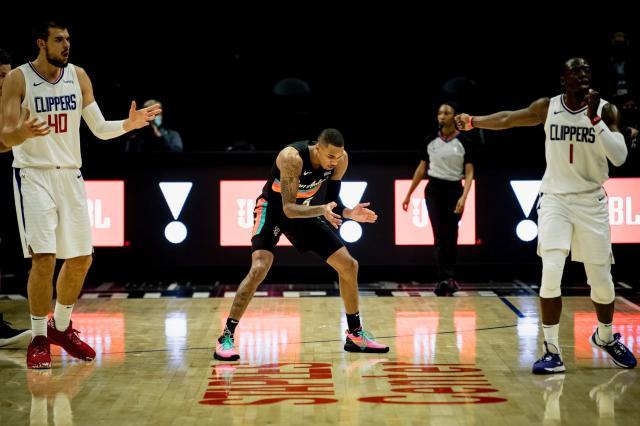 开云下载-家有穆雷初长成!新时代马刺的“新帕克”养成计划